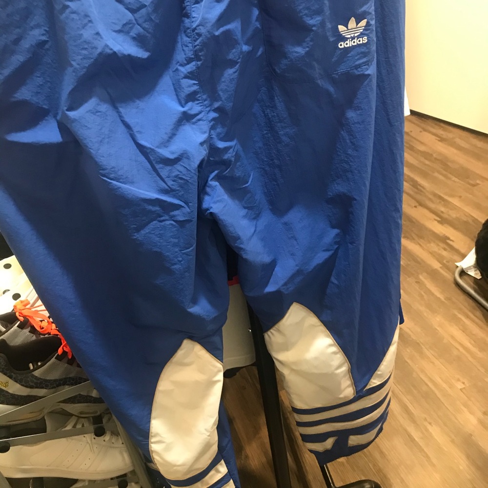 Adidas joggers sweatpants
